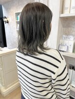 キャアリー(Caary) 福山市Caaryブリーチ無し寒色オリーブグレージュイルミナカラー