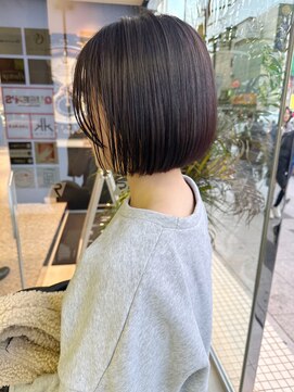 ケーツー心斎橋 クイーンズガーデン バイ ケーツー(K two QUEEN'S GARDEN by K two) ショートボブ*ナチュラルボブ*赤み消しカラー*地毛風カラー