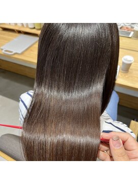 エル 宿河原(elu) 髪質改善/縮毛矯正/トリートメント/登戸/宿河原