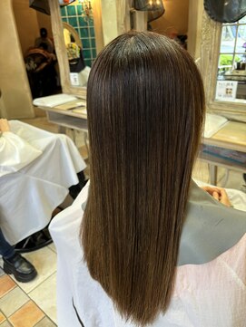 エイミーバイアフロート(amie by afloat) プラチナトリートメントで冬もうるサラ