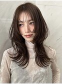 20代30代人気な韓国ヘアーお洒落なレイヤーカットくびれヘア渋谷