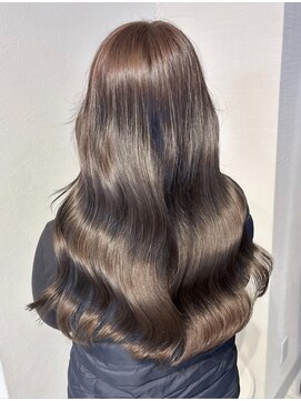 アンニュ(annuy) Instagram/annuy__o0 顔まわりカット/Springカラー／韓国巻き