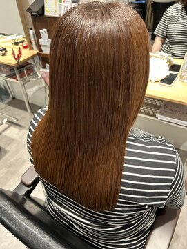 エスト(est) 美髪矯正【新宿3丁目/髪質改善トリートメント】