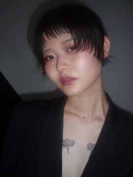 キジ(KIJI) ショートレイヤー/ショートボブ/ショートカット/ショートバング