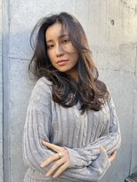 ブルックス&nbsp;オトナレイヤーカット　色気ヘア　流れる前髪