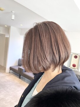 デイジー エマノン 吉祥寺(daisy EMANON) 大人ショートボブ〔白髪ぼかし/脱白髪染め/ハイライト〕