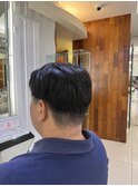大人メンズ◎刈り上げセンターパート×パーマなしショート