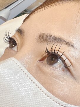 美髪 ヘアサロン(美髪 Hair salon) まつげエクステ