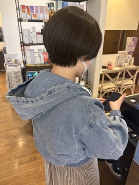 ビーバイシージャストビューティー(B by C just beauty) ショートボブ マッシュショート