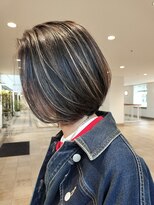 ビュートリアム 神戸(BEAUTRIUM)&nbsp;ハイライトショートボブ/ショートカット/ショートヘア/30代/40代