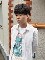 オムファミーユラグ(homme, famille raugh)&nbsp;緩めなシャドウパーマ