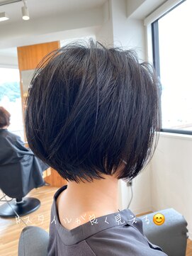 エルサ(Elsa) 【Elsa元町・三宮】ハンサムショート×トゥルーグレー