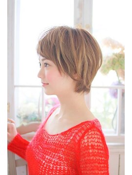 プティルカ(PutiLuca D.C.) カジュアルショートパーマスタイル