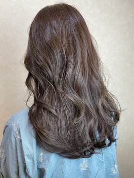 キュオンシア(CUEON. ciea) ココアグレージュ×レイヤーロング