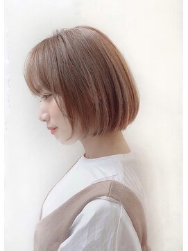ブレンドバイハピネス(Blend by happiness) ミニボブ ヌーディベージュ 前下りボブ シースルーバング