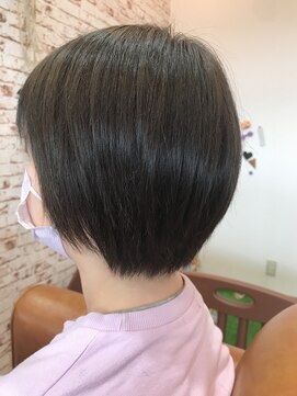 レストタイムマムヘアー(Rest Time Mom hair) キッズショートボブ　　伸ばし中