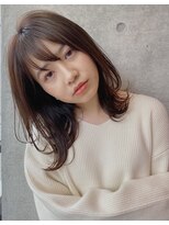 ソッカ(socca)&nbsp;大人可愛いくびれレイヤースタイル