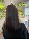 髪質改善酸性ストレートとブリーチしない透明感カラーが得意です