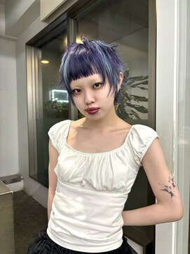 レコ 渋谷(LECO) ラベンダーバイオレットとミントブルーのデザインショート