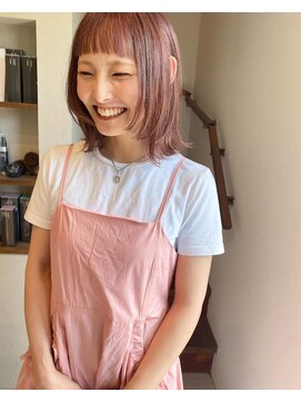 サンドット(Sun.) レイヤーカット/ピンクカラー/ケアブリーチ