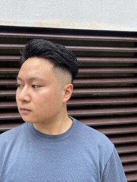 レンゲン(LENGEN) メンズパーマフェードバーバーツイスト理容室カット