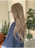 ミルクティーベージュ