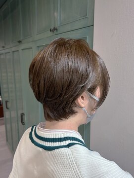 ヘアサロン ナノ(hair salon nano) ショートヘア/くびれショート/30代/40代/50代/白髪ぼかし