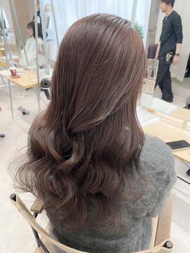 フルールバイアヴァンスクロス(Flulu by avance. cross) ピンクブラウン/東梅田/透明感カラー