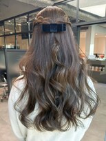 アイティーバイアルバム 藤沢店(IT by ALBUM)&nbsp;美髪韓国ヘア顔周りレイヤーロング_ba542302