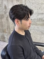 ニアウ 太田店(Niau)&nbsp;センターパートニュアンスパーマ刈り上げ群馬太田メンズパーマ