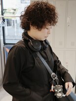 ウィム(wim)&nbsp;『プードルパーマ』ハードパーマ/くるくるパーマ/ウルフパーマ