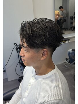 ステラ(STELLA) メンズパーマ/メンズカット/眉毛サロン/ツイストスパイラル
