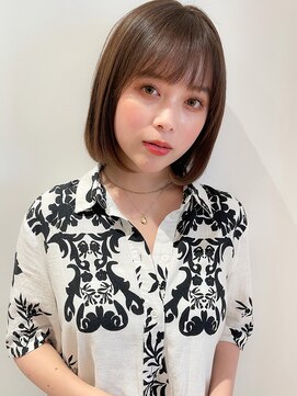 ヴィヴィ(VIVIE) ココアベージュマロンブラウンオリーブグレー小顔ワンカールボブ