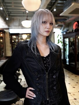 スリー(three) WHITE × PALE BLUE【ルーツカラー】