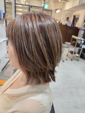 ライズ ヘア ブランド 豊中店(RISE HAIR BRAND) ベージュハイライトカラー