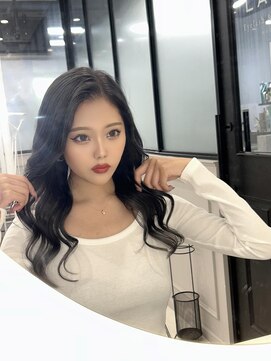 アイトーキョー 名古屋2nd(AI TOKYO) レイヤーカット/グレー/ブリーチ/髪質改善/顔周り/栄/矢場町