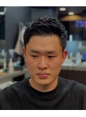 王道ツーブロックフェードショート