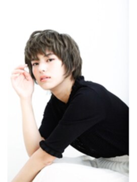 メルクマール(MERKMAL) クラシカルウルフショート