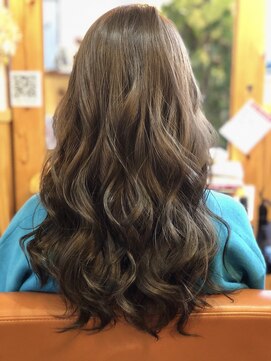 ララテラス(LaLa Terrace) ブルージュ×大人かわいいクラシカルウェーブ