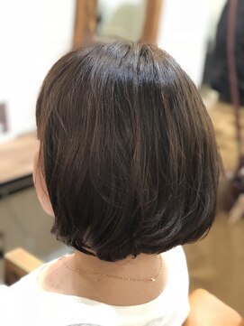 ハロ 蕨(HALO) ゆるふわボブ