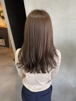 ティティ(TiTi)&nbsp;ブリーチなしカラー×ミルクティーベージュ[TiTi_栗林れい]