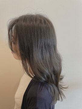 ジップ 浜田店(zip) くびれレイヤーミディ×30代こなれ感カジュアル