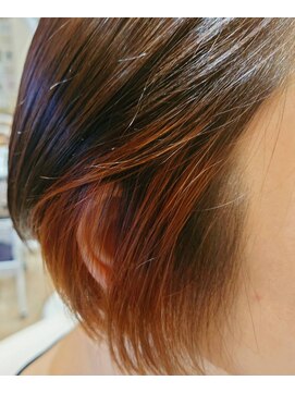 ランプヘアー(LAMP HAIR) 大人かわいい☆小顔ネオウルフ☆イヤリングカラー