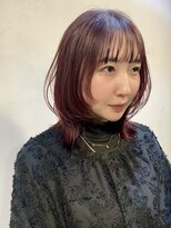 メイカ(MEIKA)&nbsp;【 ミディアムウルフ × ワインレッド 】浅野美紀