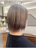 切りっぱなしボブ/白髪ぼかしハイライト/大人カラー/ボブ