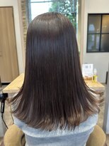 ビースリー ロア&nbsp;透明感×ツヤ☆イルミナカラーでシアーブラウン 2024.10.10