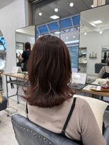 クラン 岡本(Chlan)&nbsp;大人可愛い♪レッドブラウン外ハネミディ