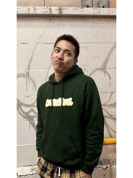 ビューティーリゾート アカヒゲ(Beauty Resort AKAHIGE) 坊主×ブラウンカラー