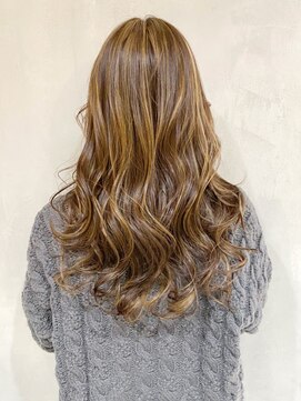 アイティーバイアルバム 八王子店(IT by ALBUM) ハイライトロング_カーキグレージュマッシュショート_ba318401