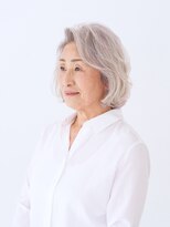 えがお美容室&nbsp;【えがお美容室】60代に人気◎白髪を活かしたふんわりボブ